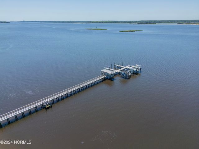 109 Island Bridge Way, Wilmington, NC 28412