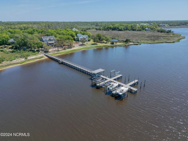 109 Island Bridge Way, Wilmington, NC 28412