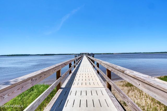 109 Island Bridge Way, Wilmington, NC 28412