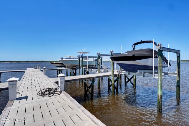 109 Island Bridge Way, Wilmington, NC 28412