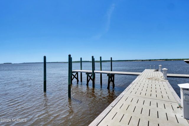 109 Island Bridge Way, Wilmington, NC 28412