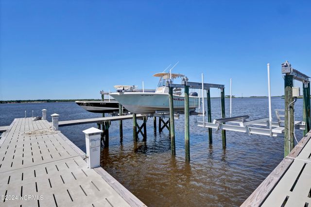 109 Island Bridge Way, Wilmington, NC 28412