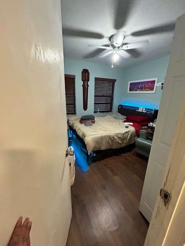 9711 NW 33rd Street, Sunrise, FL 33351