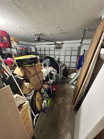 9711 NW 33rd Street, Sunrise, FL 33351