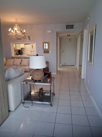 329 SE 3rd Street 302s, Hallandale Beach, FL 33009