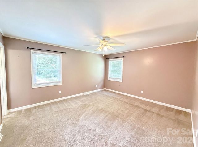 4600 Carving Tree Drive, Charlotte, NC 28227