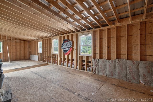 56 Plum Tree Lane, Salina, OK 74365