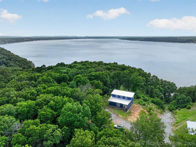 56 Plum Tree Lane, Salina, OK 74365