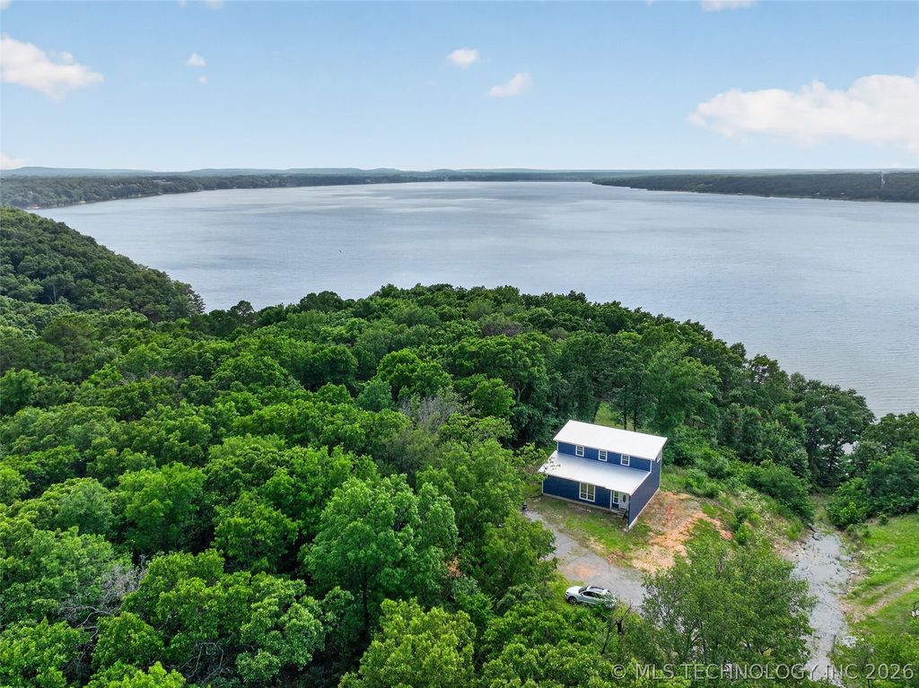 56 Plum Tree Lane, Salina, OK 74365
