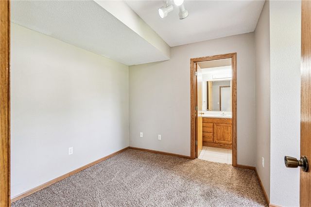 667 Andy Court, North Liberty, IA 52317