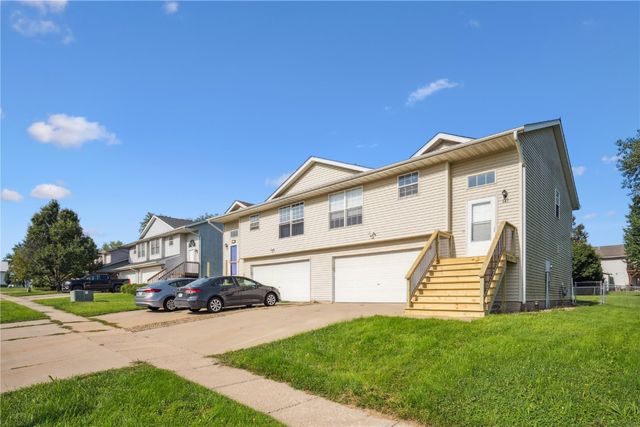 667 Andy Court, North Liberty, IA 52317