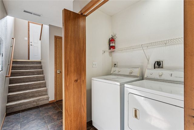 667 Andy Court, North Liberty, IA 52317