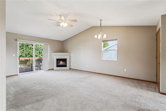 667 Andy Court, North Liberty, IA 52317