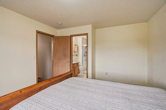 1508 E Sharpsburg Ave, Spokane, WA 99217