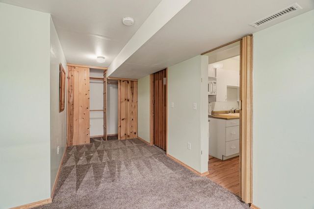 1508 E Sharpsburg Ave, Spokane, WA 99217