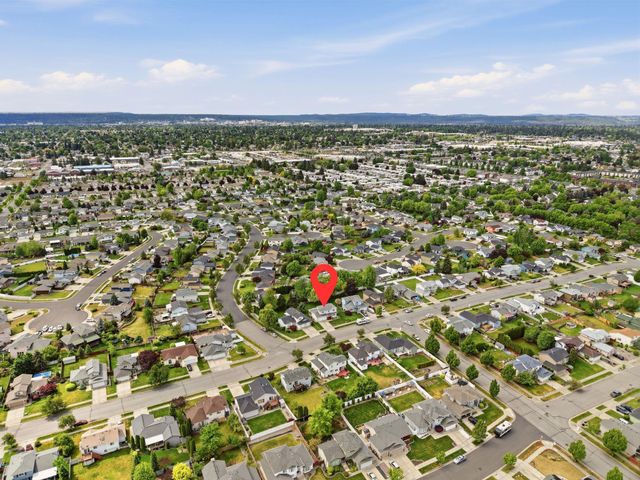 1508 E Sharpsburg Ave, Spokane, WA 99217