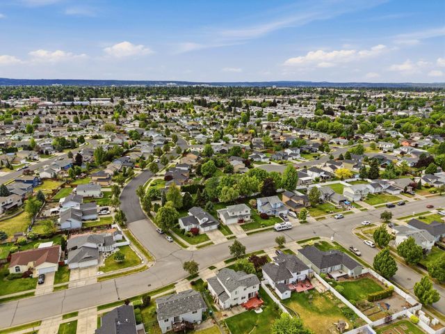 1508 E Sharpsburg Ave, Spokane, WA 99217