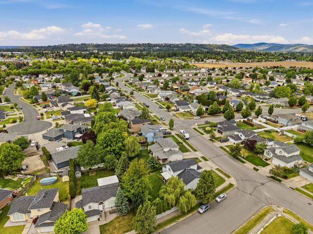1508 E Sharpsburg Ave, Spokane, WA 99217