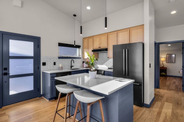 934 NW Quincy Avenue, Bend, OR 97703
