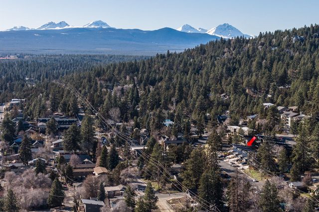 934 NW Quincy Avenue, Bend, OR 97703