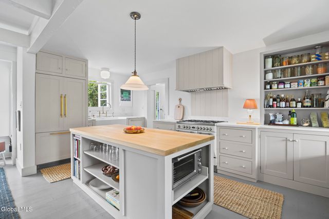 115 Boyce Road, Schodack, NY 12123