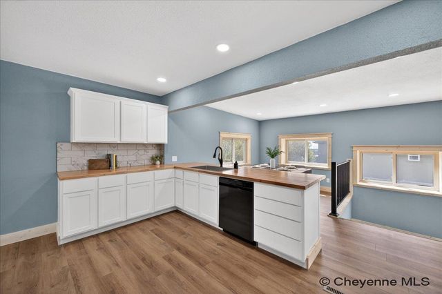 2617 E 10TH ST, Cheyenne, WY 82007