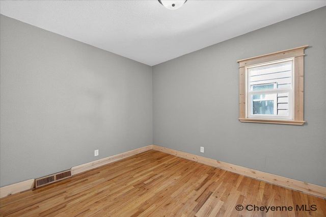 2617 E 10TH ST, Cheyenne, WY 82007