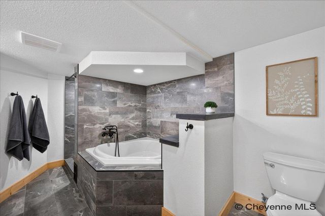 2617 E 10TH ST, Cheyenne, WY 82007