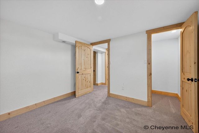 2617 E 10TH ST, Cheyenne, WY 82007