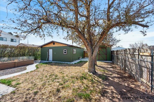 2617 E 10TH ST, Cheyenne, WY 82007