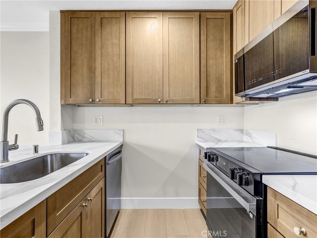 5530 Ackerfield Avenue 210, Long Beach, CA 90805