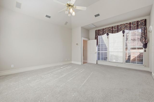 2822 Timber Crest Lane, Highland Village, TX 75077