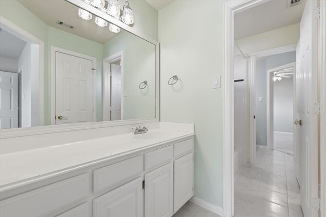 2822 Timber Crest Lane, Highland Village, TX 75077