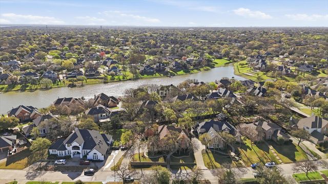 2822 Timber Crest Lane, Highland Village, TX 75077