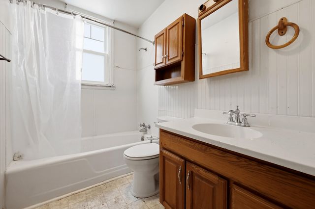 1215 High Street, Paris, KY 40361