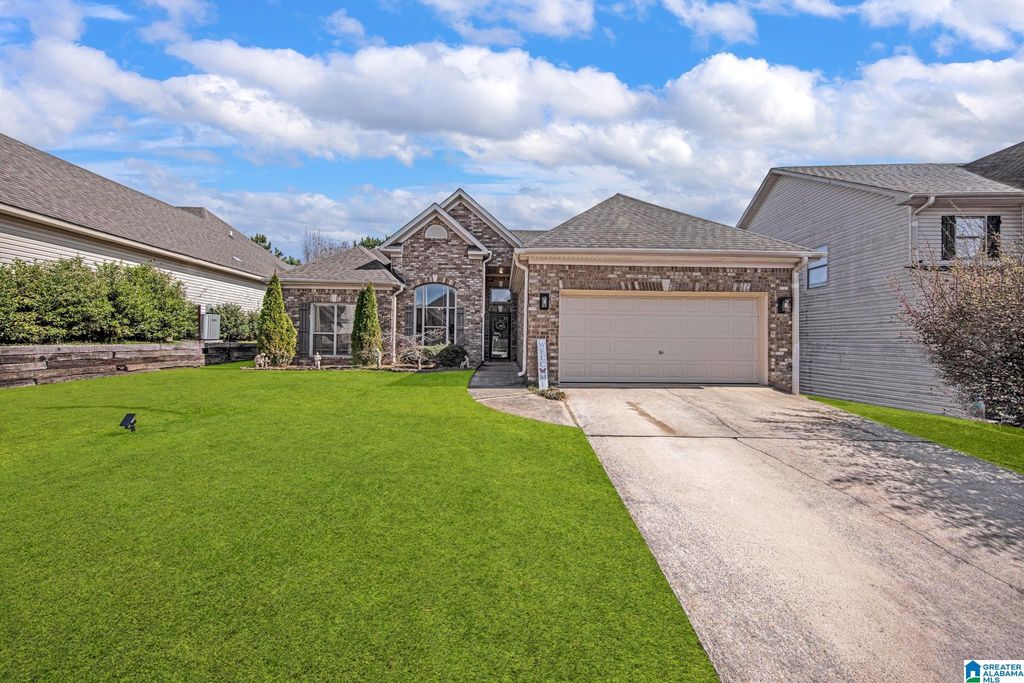 745 FOREST LAKES DRIVE, Sterrett, AL 35147