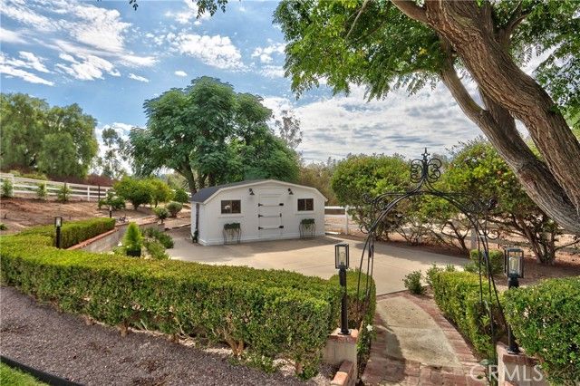 30041 Los Nogales, Temecula, CA 92591