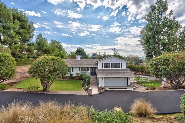 30041 Los Nogales, Temecula, CA 92591