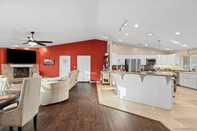 1714 Foss Rd, Alpine, CA 91901