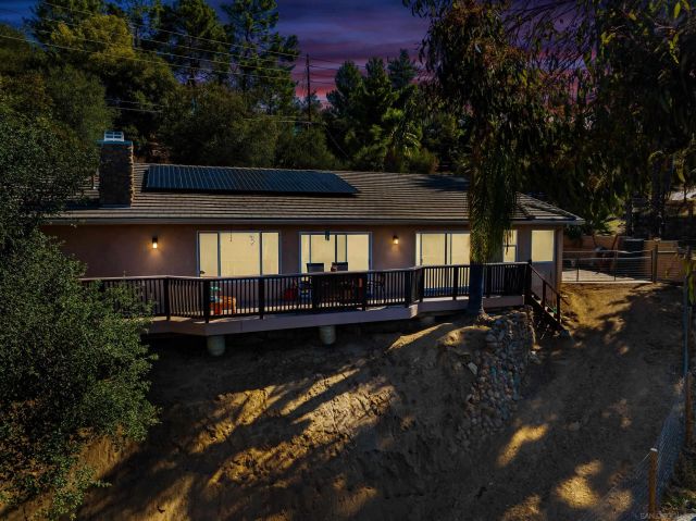 1714 Foss Rd, Alpine, CA 91901