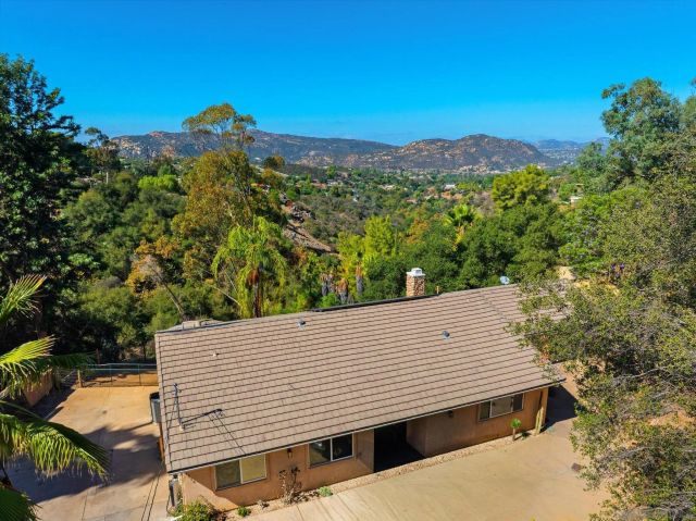 1714 Foss Rd, Alpine, CA 91901