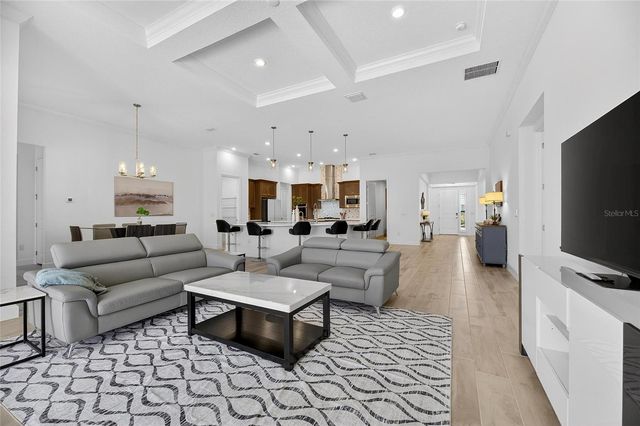 994 SIGNET DRIVE, Apollo Beach, FL 33572