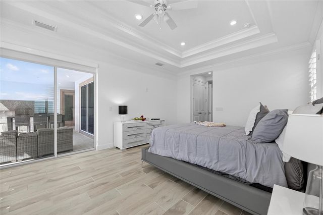 994 SIGNET DRIVE, Apollo Beach, FL 33572