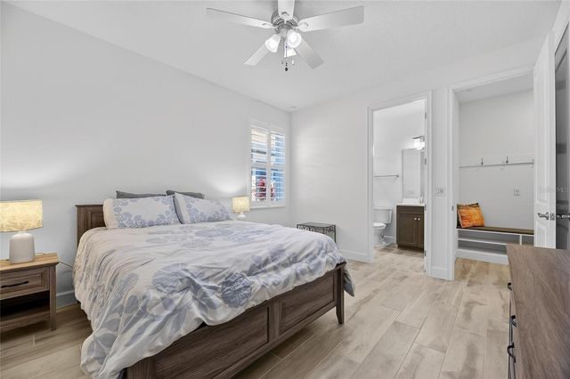 994 SIGNET DRIVE, Apollo Beach, FL 33572