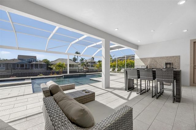 994 SIGNET DRIVE, Apollo Beach, FL 33572