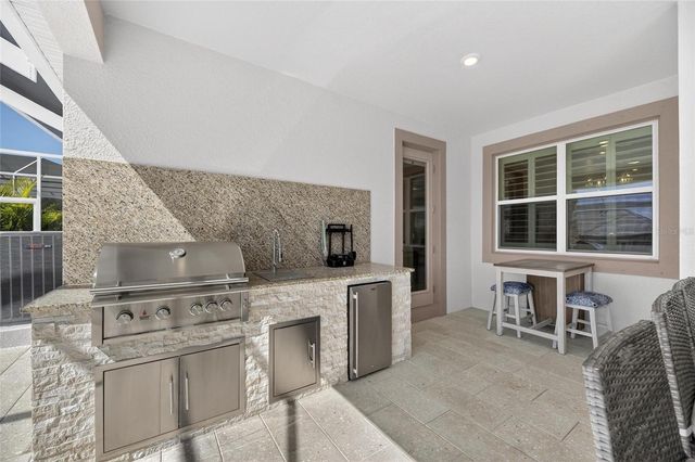 994 SIGNET DRIVE, Apollo Beach, FL 33572