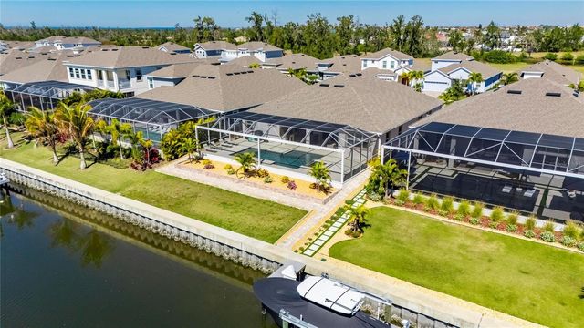 994 SIGNET DRIVE, Apollo Beach, FL 33572