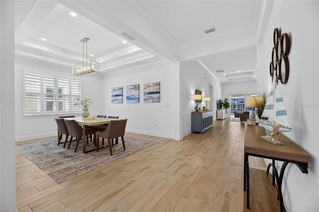 994 SIGNET DRIVE, Apollo Beach, FL 33572