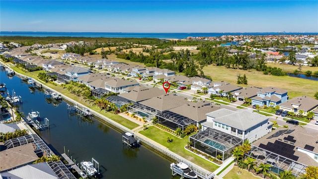 994 SIGNET DRIVE, Apollo Beach, FL 33572