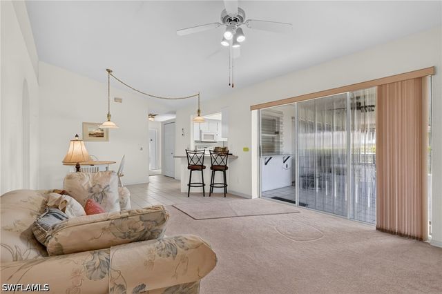5184 Harrogate CT, Naples, FL 34112